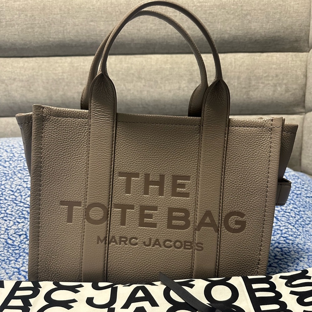 The leather Marc Jacob Medium Tote Bag NEW